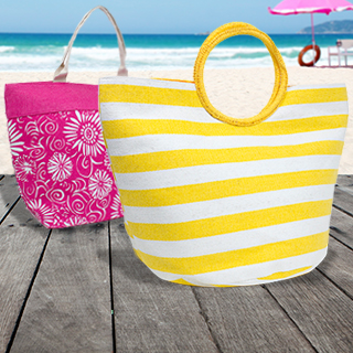 Straw Beach Totes